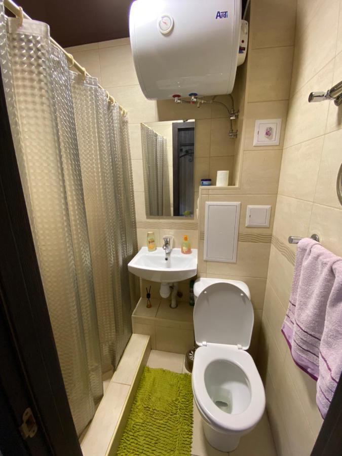 Apartment 30 M2 On Sergei Esenin 11 Jarkov Exterior foto