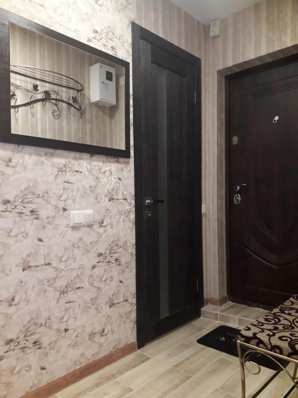 Apartment 30 M2 On Sergei Esenin 11 Jarkov Exterior foto