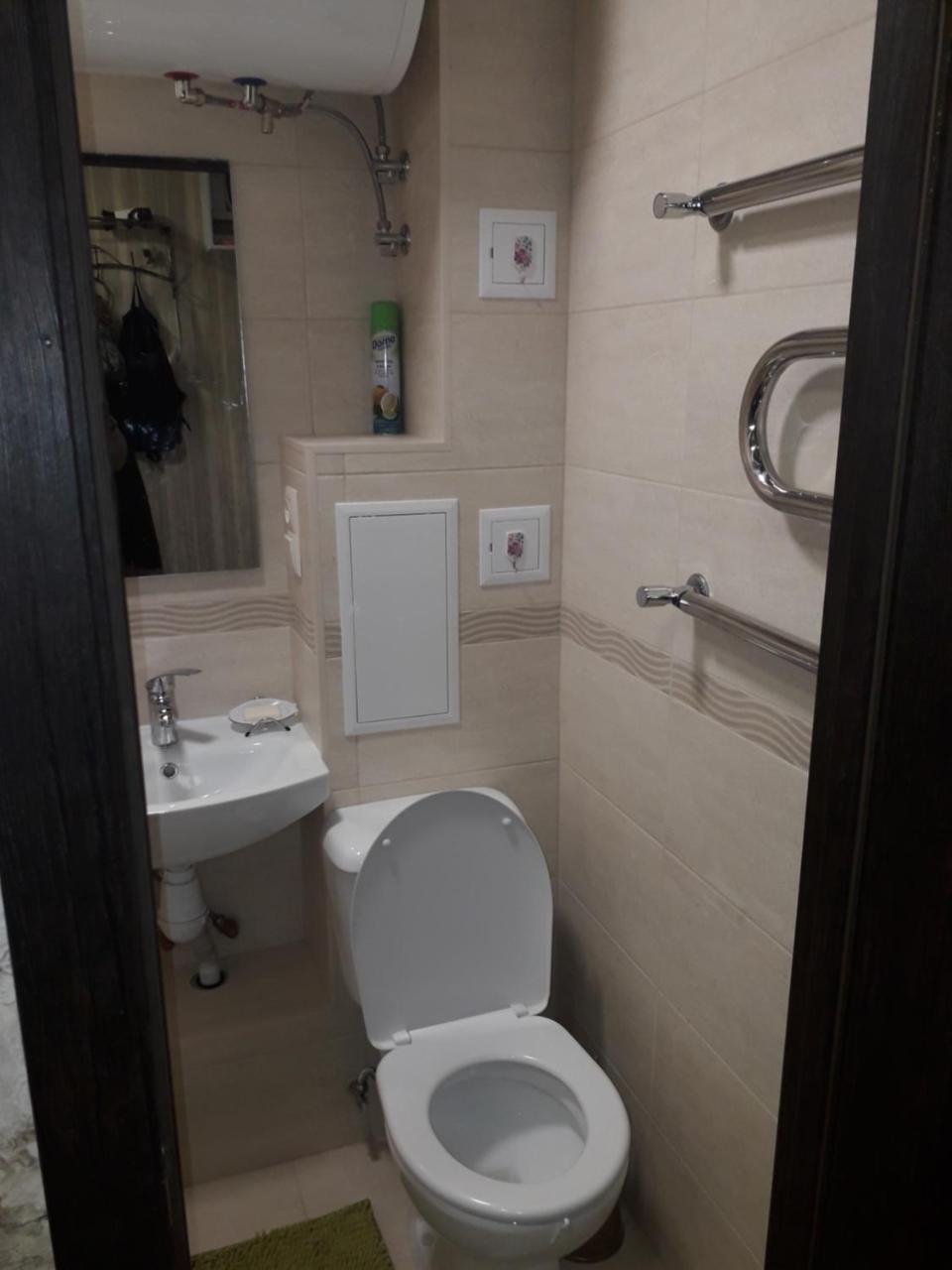 Apartment 30 M2 On Sergei Esenin 11 Jarkov Exterior foto